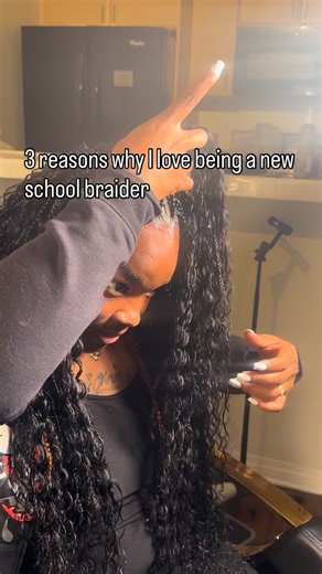 I lovveeee being a new school braider for these 3 reasons: 1. New...