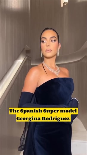 Georgina Rodriguez Posts Her Gym Routine 🥵 ll #shorts TRENDING STAR CR7 | CR Georgina Vibes