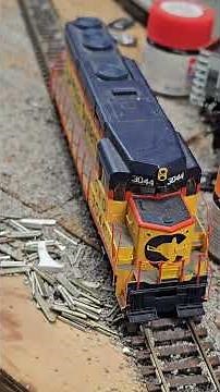 chessie C&O gp30 with loksound V5 decoder