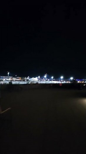 Rooftop Walk ✈️ | Moxy Köln Bonn Airport – Dachterrasse mit Airport-Feeling