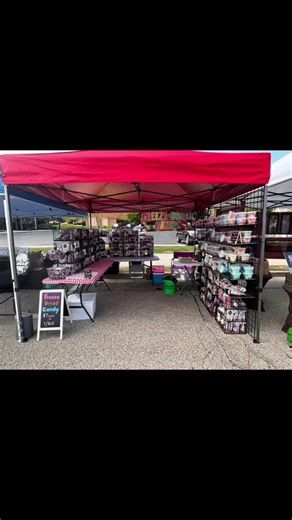 First outdoor event! It’s beautiful out today. Come and check out so the unique vendors today. #freezedriedcandy #candyexplosion #candywithacrunch