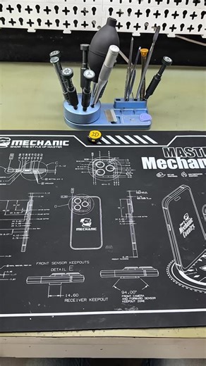 24K views · 3.6K reactions | Tive um susto ao ver o estado desse iPhone 13 Pro Max que chegou para trocarmos tela e tampa traseira quebrada #manutencaodecelular #reparodecelular #iphone | oficialoficinadocelular | Facebook