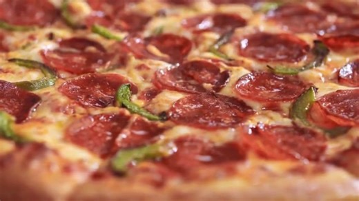 Uber Eats TV Spot, 'Free Pizza From Domino's'