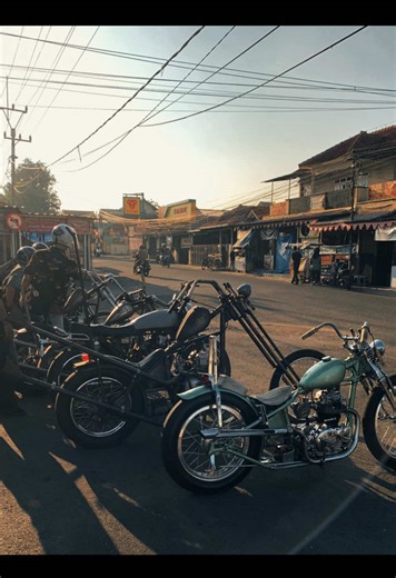 Custom Chopper Life: Embracing Kustom Kulture