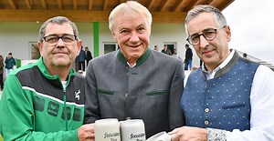 Eröffnung: Jetzt hat auch der SV Sandl ein modernes Vereinsheim