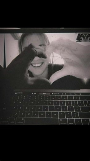 Video của giaphucmacro (@giaphucmacro) với bản nhạc có cảnh k - ha thanh.