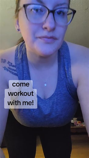 Wednesday workout, done! #wednesday #homeworkout #aesthetic #workout #morning