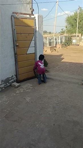 Siddharth tyre chala raha hai #funny #viral #cutebaby #shorts #tyre