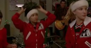 GLEE All I Want For Christmas is You Amber Riley Performs