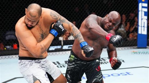 Derrick Lewis puts on a show with 35-second TKO