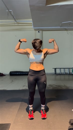 Manu Khatri | HIT 🙌🏻❤️(full body workout) | Instagram