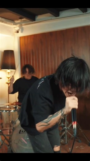 ถ้าหัวใจยังสู้ไหวไม่ว่าอะไรก็ผ่านไปได้🔥สู้ให้ได้!! - CANDY MAN🤘#candyman #rockband #emo #metal