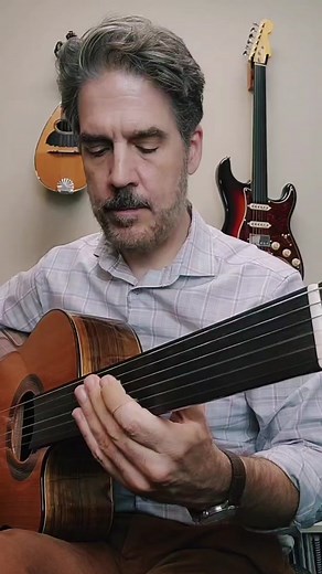 Fretless classical guitar going hard #fretlessguitar #fretless #fretlessbass #guitartok