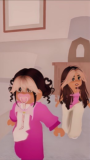 Nuestra hermana no nos deja dormir 🥲🙃#roblox #berryavenue #roleplay #rp #berryavenueroblox #school #adoptme