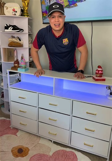 Hermoso gabetero con luces LED y 9 cajones para que guardes tu ropa toda organizada ☺️#organized #bedromdecor #tiktokshoprestock #dresser #raybeefurniture
