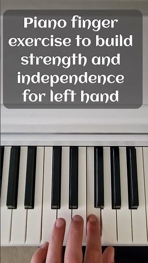 Easy piano finger exercise for your left hand #piano #pianotutorial #pianopractice