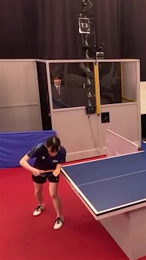 AI trained robot defeats an elite ping pong player, reacting in real time and handling fast rallies once dominated by humans 🏓