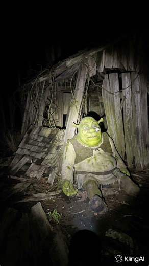 Exploring a Forgotten Sponge Set Left to Rot | Found Footage