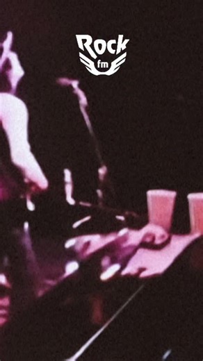 117 reactions · 5 comments | ¡84 años de Bob Dylan! El hombre que...