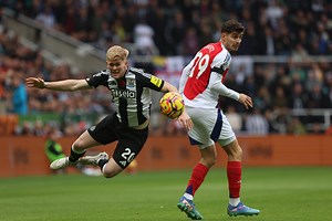 What Eddie Howe forced Lewis Hall to do during difficult Newcastle United start