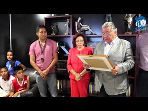 Niños triquis vistan El Imparcial de Oaxaca