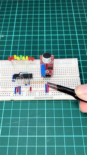 How to easily build an LED VU meter? LED VU meter with electret microphone module and LM393 op-amp