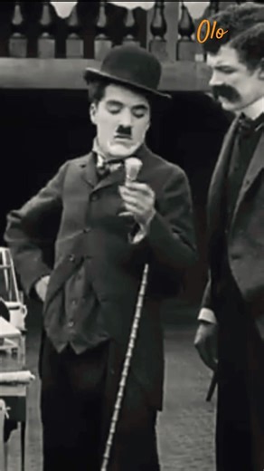 Try before Buying 😆🎩⚡️#comedy #best #charliechaplin #olo