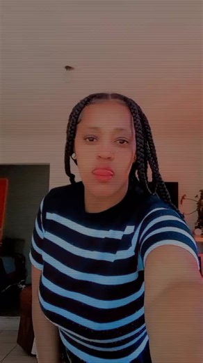 staystay♥️ (@stacey.stacia)’s videos with CONFIDENCE HOODTRAP RMX - 9.