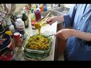 How to use the Brieftons 5 Blade Spiralizer - Demo by customer Suzanne