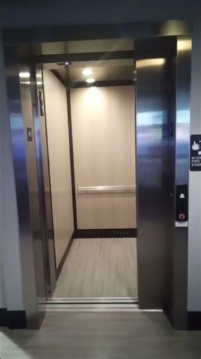 Schindler HT Elevator door opening