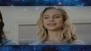 Alien Surf Girls: Zoey, the adventurous alien surfer