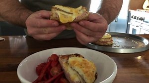SB CUISINE AVEC VOUS | Chef Jonathan Garnier nous propose une fois de plus une recette simple et savoureuse qu'on peut facilement adapter. Détails et quantités ici: https://www.salutbonjour.ca/2020/04/03/croque-monsieur-gourmand | Salut Bonjour