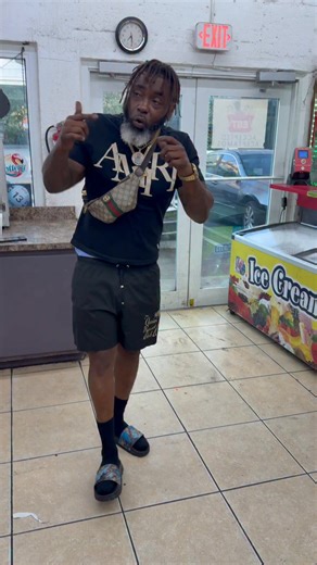 Corey Bouie on Instagram: "Ion know who need to hear this 🙌we outside the rest of the week 💯🤾🏿‍♂️popping off tonight at club aqua 🤞maga mook boy 💯 performing live 🚨tommorrow we outside carshow in the raw ♥️2409 w Ave H riviera beach fl 33404 🔥🗣️followed by my homie hation price carshow January 10 in Boynton beach 🙏big pressure 🙌my god last but not lest January 18 somewhere in dade top5 presents the biggest carshow of the year im asking they we come support eachother ♥️now that’s keepi