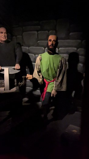 #houseoffrankensteinwaxmuseum #frankensteinsmonster#houseoffrankenstein #waxmuseum #touristattraction #lakegeorgeny #hauntedattraction #touristtrap #museum