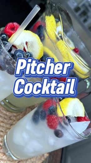 EASIEST most delicious Vodka Lemonade Pitcher Cocktail! Yummy yum yum! You can blend too into a frozen drink after it infuses! I’ll add all the recipe details in the comment section! MAKE IT 🥴 🍹 # #PitcherCocktail #VodkaLemonade #Tito’s | Melissajorealrecipes