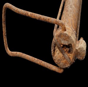 Restoring a Rusty Old Bike Pump | Pretty Restoration