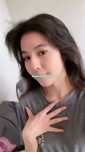 Cewek bisa juga romantis, Kau bilang ku romantis | Lyrics | Nostalgia | Model | Effects #shortsfeed