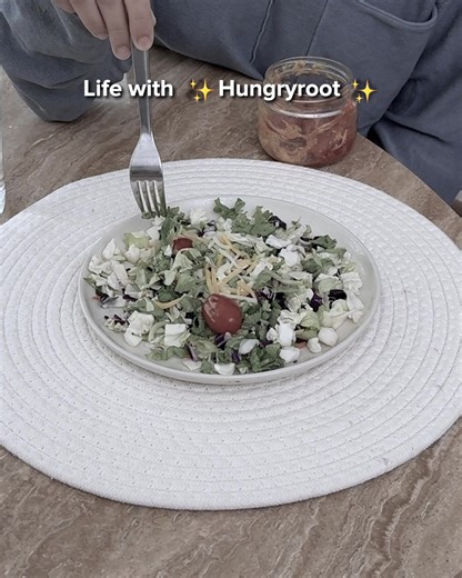 Take a quick survey and get personalized recipes and healthy groceries delivered. | Hungryroot | Facebook