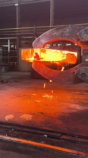 Inside the forging factory Massive Steel Ingot Open-Die Forging Process #forge #forging #factory
