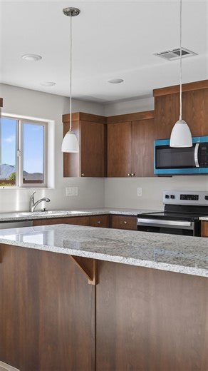 The Zion 🏠 A charming home design with lots of options to make it perfect for how you live. With the covered front and back porch you can entertain family and friends easily. | Adair Homes