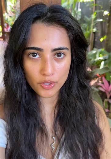 Videos de 𝐊𝐚𝐭𝐡𝐞𝐫𝐢𝐧𝐧𝐞 (@iamkathimodel) con “Dracula (JENNIE Remix) - Tame Impala & JENNIE”