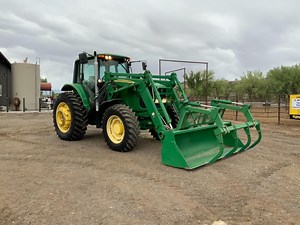 2006 John Deere 7420 MFWD Tractor W/Loader | Agriculture