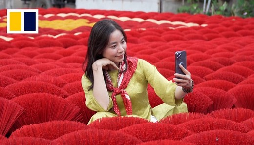 Vietnamese ‘incense village’ turns into Instagram attraction