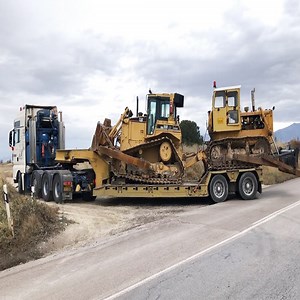 559K views · 3.5K reactions | Loading And Transporting Two Cat D6 Bulldozers Cr: Green Earth | Green Earth | Facebook