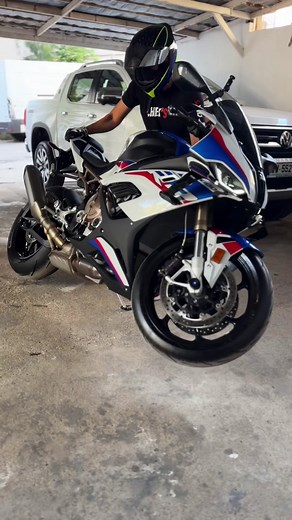 Bmw S1000RR M Package: Full Review and Features | Sport Bike Enthusiasts