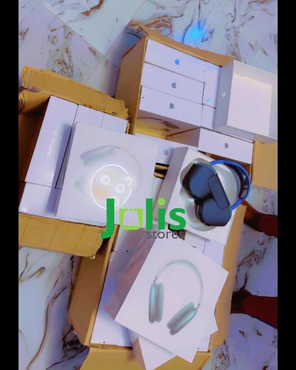 Uk version Airpod max is now instock and readily available for 170k Send a dm to order or visit our website :www.julisstores.com