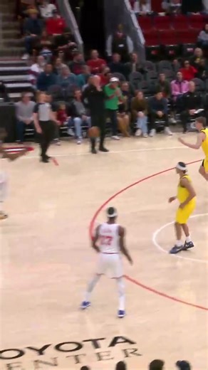 Kevin Durant 以 65% 命中率貢獻 30 分，推動火箭戰勝溜馬！🚀 Kevin Durant drops 30 points on 65% shooting as the Rockets get past the Pacers! 🚀 #NBAHK | NBA Hong Kong