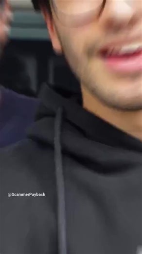 Scaring a Scam Call Center: A Hilarious Encounter