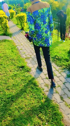 David mutegeki (@david.mutegeki0)’s videos with BADO NAPAMBANA - SIFAELI MWABUKA OFFICIAL