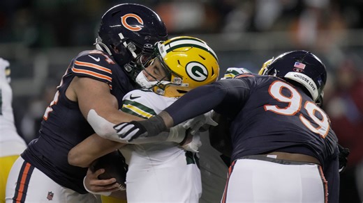 Packers can’t finish off Bears, collapse in 22-16 overtime loss